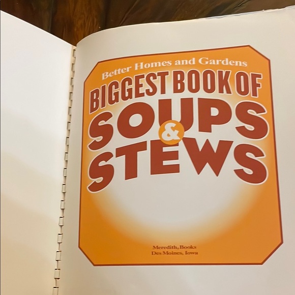 ✨Better Homes and Gardens Biggest Book of Soups & Stews. - Picture 2 of 10